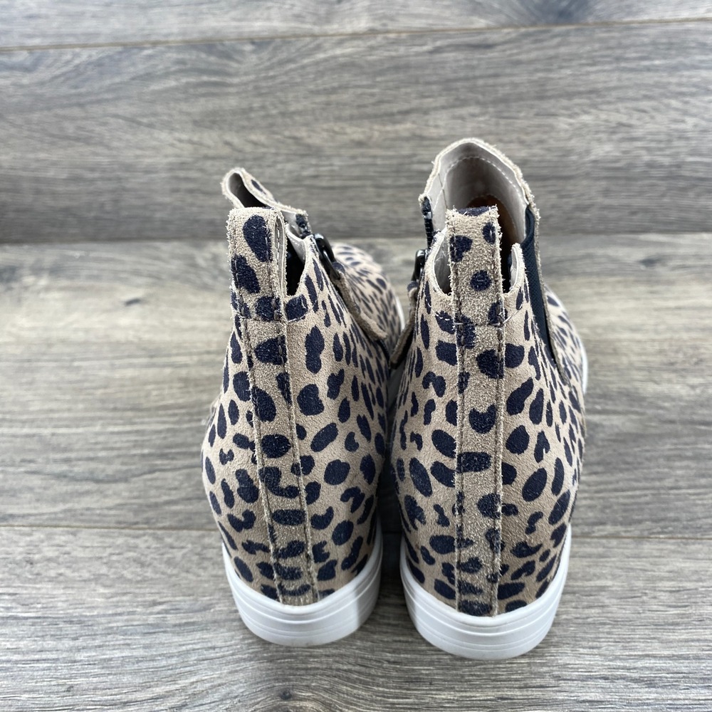 Caslon Aidy Water Resistant Wedge Suede Sneakers Side Zip Women's Size 8.5 Beige - Picture 6 of 11